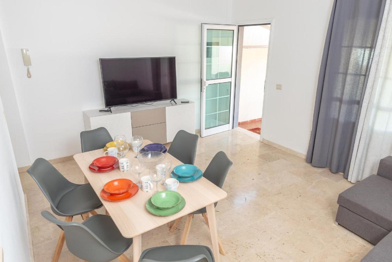 Modern Family Home Above Swimming Pool Puerto Rico  Bagian luar foto